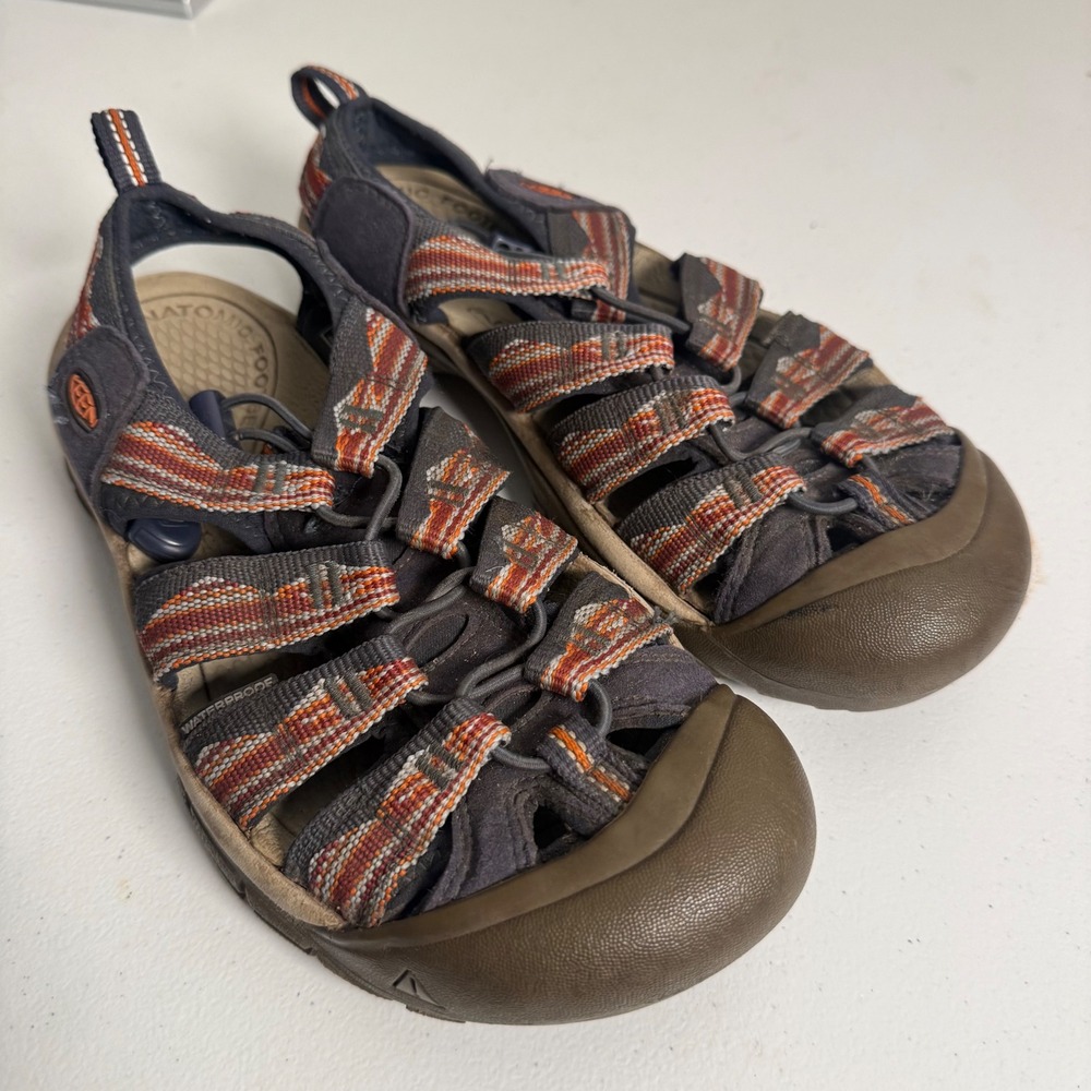 KEEN Newport H2 Sandals Womens 7.5 Gray Orange Waterproof Hiking Gorpcore Shoe